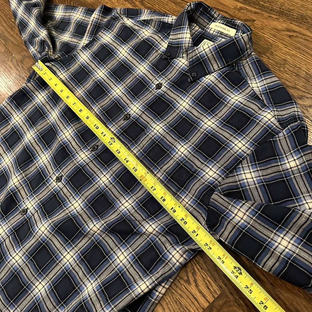 L.L. Bean Flannel Shirt‎ Mens M Blue Plaid Traditional Fit Button Down LS - Picture 4 of 5